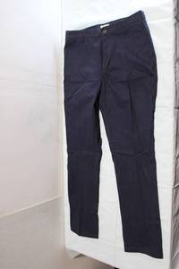 lot 114 image: Goothreads Mens Navy Slim Fit Trousers