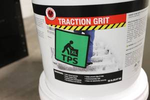 lot 160 image: 50 lb. XL Traction Grit Bucket