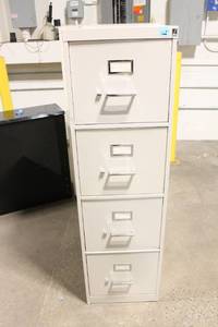 lot 173 image: Used 4-Drawer Metal Filing Cabinet