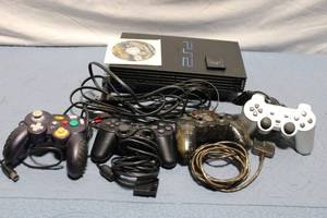 lot 240 image: Sony PlayStation 2 Console Bundle with 5 Controllers and Game Disc