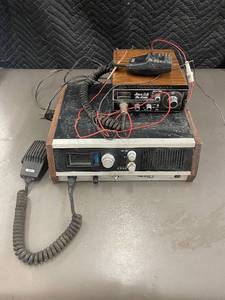 Vintage Hy-Gain IV CB Radio and Kraco C.B. De Luxe Complete Setup
