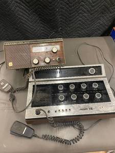 Vintage Johnson Messenger 250 Multi-Channel Radio System with Controls and Microphones