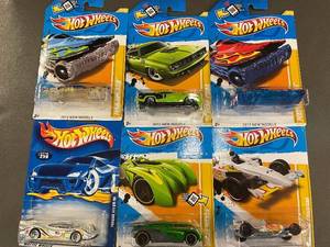 L - Collection of 9 Hot Wheels Cars - 2012 New Models Series