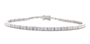 lot 27 image: NEW Classic 3.91 Carat Diamond Tennis Bracelet VIDEO