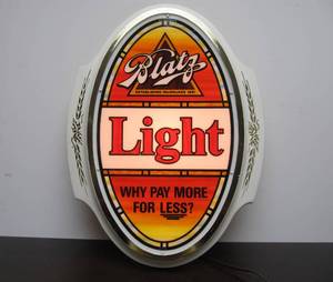 lot 88 image: Working Lighted Vintage BLATZ Light Beer Sign 