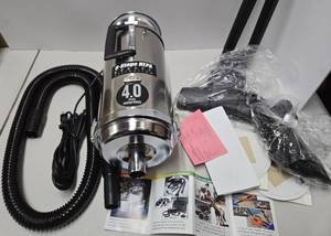 lot 231 image: New Unused METRO Metropolitan Vacuum
