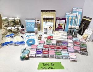 lot 220 image: LARGE Quality Estate Lot of Brand New Sculptors Clay & Other Supplies