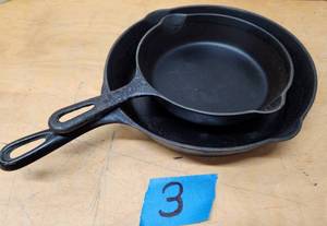 lot 163 image: Pair of Cast Iron Skillets #3 - Including Griswold