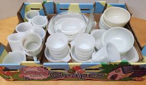 lot 165 image: Large Lot of Vintage Fire King etc White Glass Cups & other Items