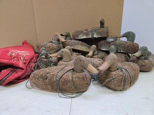 lot 186 image: Large Lot of Old Vintage Cork & Wood Duck Decoys