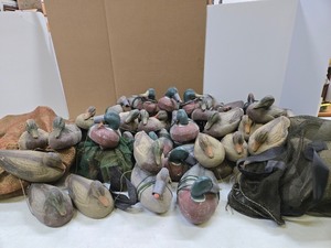 lot 184 image: HUGE Estate Lot of Duck Hunting Decoys