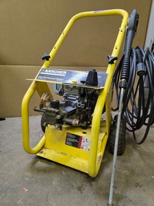 lot 285 image: Heavy Duty KARCHER 2400 PSI Pressure Washer