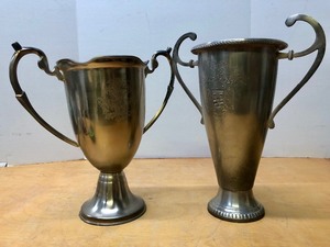 lot 297 image: 2 Larger Heavy Ornate Trophy Cups wCoat of Arms Designs