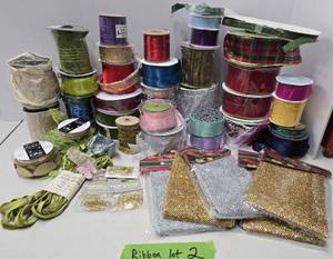 lot 354 image: LARGE Quality Estate Lot of Brand New Art Supplies Ribbon 