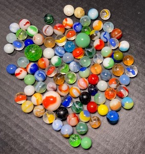 lot 5 image: One Hundred (100) Vintage Marbles (LOT 1)