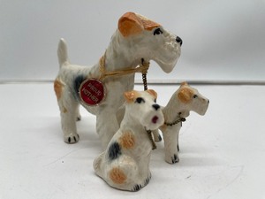 lot 82 image: Vintage Porcelain Terrier and Two Puppies on chains