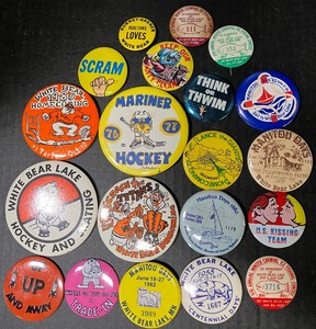 lot 38 image: LOT of Twenty Buttons  Pins Pinback Buttons Vintage Various Genres