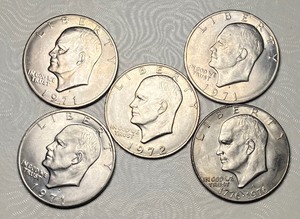 lot 95 image: LOT of Five Silver Dollars - Three 1971, One 1972, One 1976 Bicentennial