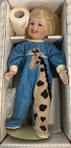 lot 146 image: Ashton-Drake Galleries Catch Me if You Can Doll