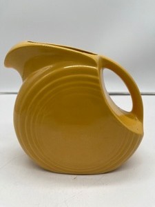 lot 89 image: Vintage Fiesta Disc 6 Juice Pitcher