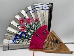 lot 176 image: 1940s Japanese Folding Fans 1940s WWII Era Lot of 3