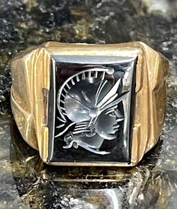 lot 199 image: 10K Gold Hematite Roman Soldier Ring Vintage