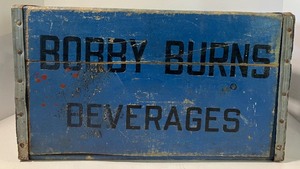 lot 200 image: Vintage Bobby Burns Beverages Wooden Crate