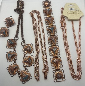 lot 183 image: Faux Gold Stone Bronze Plated Vintage Jewelry Set Lot 5PC total