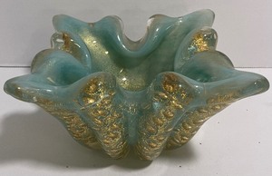 lot 44 image: 1940s Murano Glass Ashtray