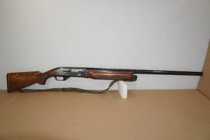 lot 1Q image: Ithaca MAG-10 Deluxe 10 Gauge Semi-Auto Shotgun - 32 Barrel