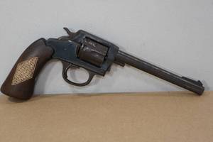 lot 1I image: Iver Johnson Target Sealed 8 Second Model .22 LR Revolver - 6 Barrel