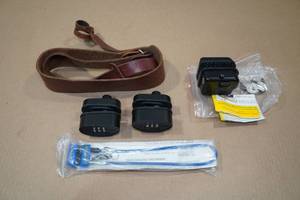 lot 9 image: Gun Locks and Sling