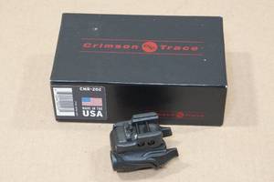 lot 16 image: Crimson Trace CMR-202 Rail Master Tactical Light