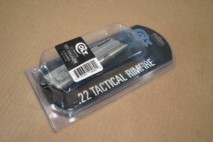 lot 24 image: Colt .22 Rimfire 1911 12 Round Magazine