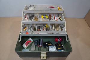 lot 37 image: Tackle Box with Assorted Tackle