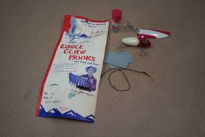lot 39 image: Assorted Fishing Tackle