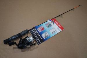 lot 41 image: Eagle Claw Ice Fishing Rod and Reel Combo