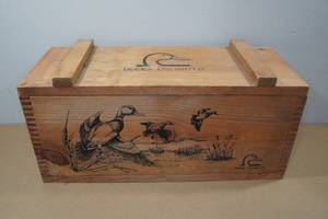 lot 123 image: Ducks Unlimited Wooden Ammo Box