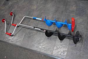lot 144 image: 2 Hand Ice Augers