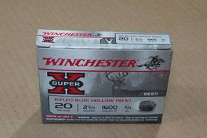 lot 212 image: 5 Winchester Super-X 20 Gauge 2-34 Rifled HP Slugs