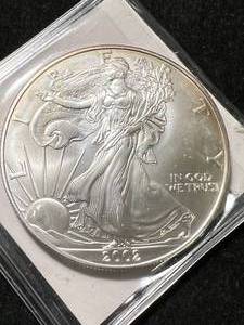 2002 AMERICAN SILVER EAGLE 1 TROY OZ .999 FINE SILVER