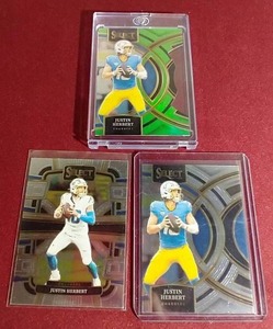lot 75 image: (3) Select Justin Herbert Cards - (1) Die-Cut Prizm #d499