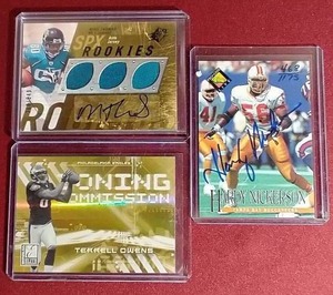 lot 89 image: (3) Football AutoNumberedJersey Cards