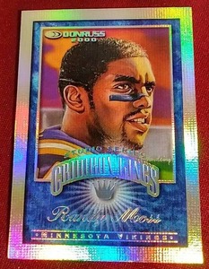 lot 121 image: 2000 Donruss Gridiron Kings Randy Moss - #d250