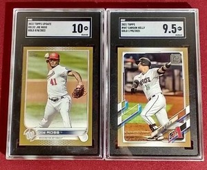 lot 122 image: (2) Graded Topps Gold Cards - SGC 9.5 & SGC 10