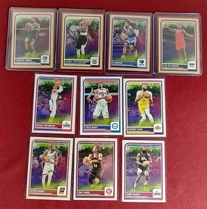 lot 123 image: (10) Haunted Hoops Cards - Parallels & Stars