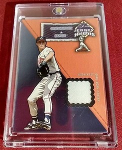 lot 215 image: 2002 Flair Greg Maddux Game-Worn Jersey Card