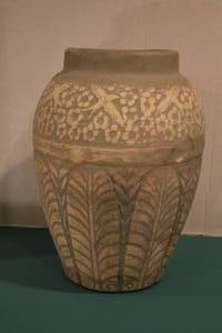 lot 21 image: Pottery 16-Inch Clay Vessel wHummingbird Theme