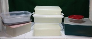 lot 86 image: Kitchen EssentialsPlastic Containers wLids Tupperware Etc