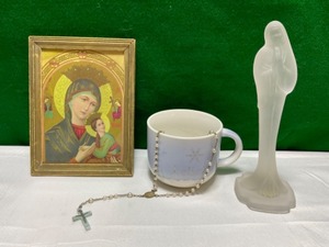 lot 101 image: CollectiblesReligious Statue Virgin Mary Imperial Handcrafted Glass By Lenox, Lithograph Our Lady of Perpetual Help Picture Framed Wall Art Decor, Rosary Etc